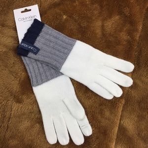 Calvin Klein Text Enabled Gloves
